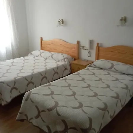 In - Double And Single - Oria 4 Guest house Luarca
