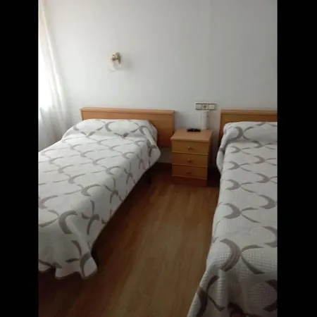 Penzion In - Double And Single - Pension Oria 4 *